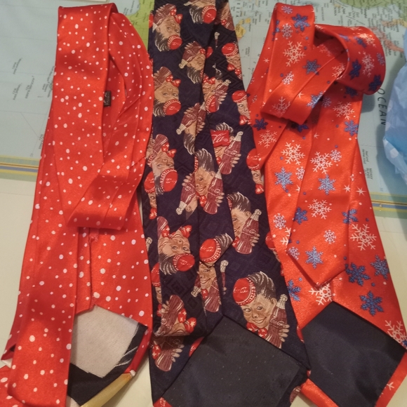 Christmas ties - Picture 8 of 12